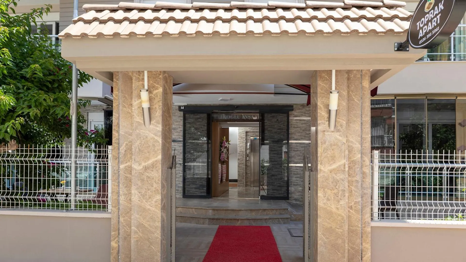 Toprak Apart Otel Antalya Apartment