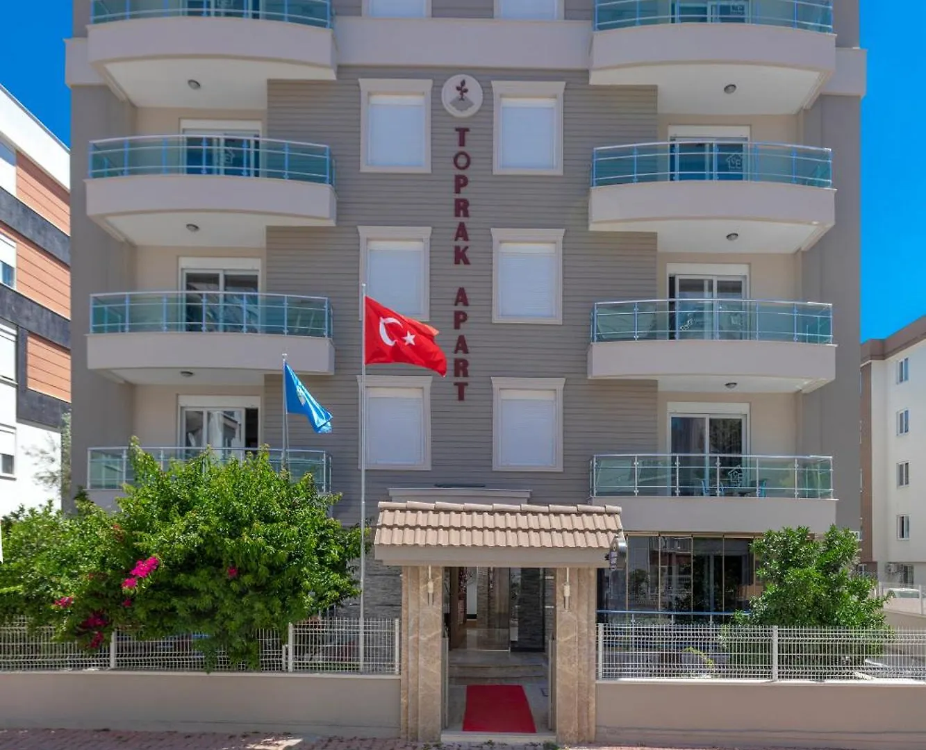 Toprak Apart Otel Antalya