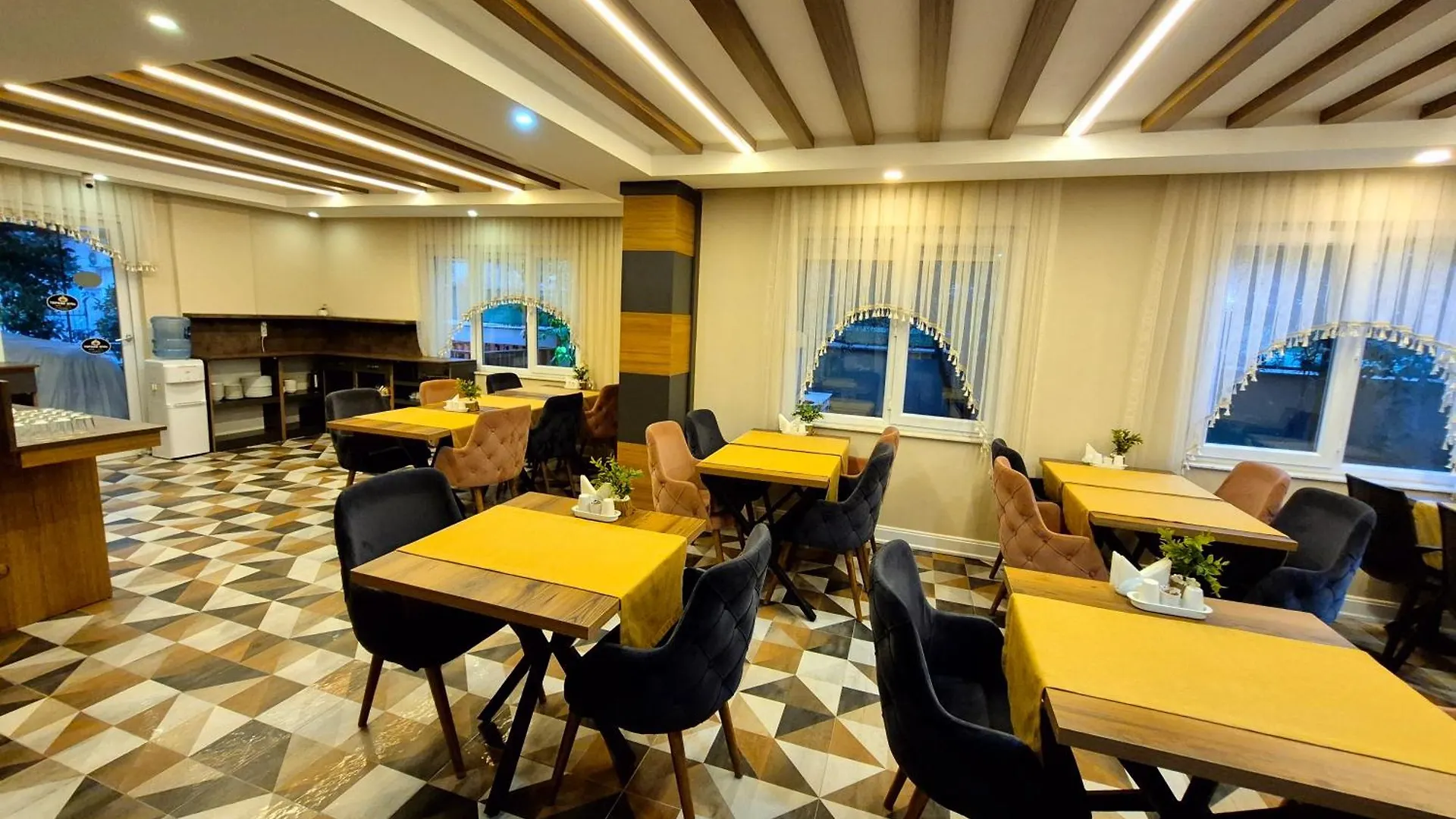 Toprak Apart Otel Antalya Apartment