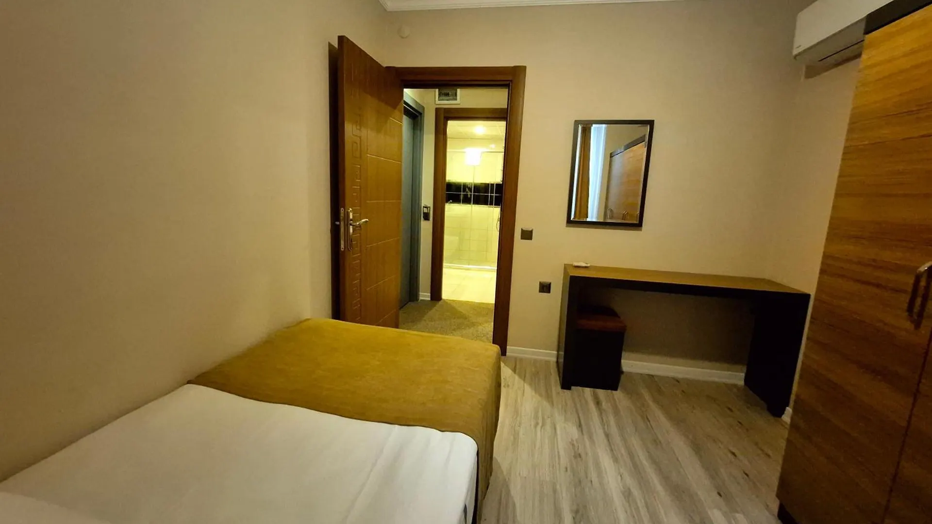 Toprak Apart Otel Antalya Turkey
