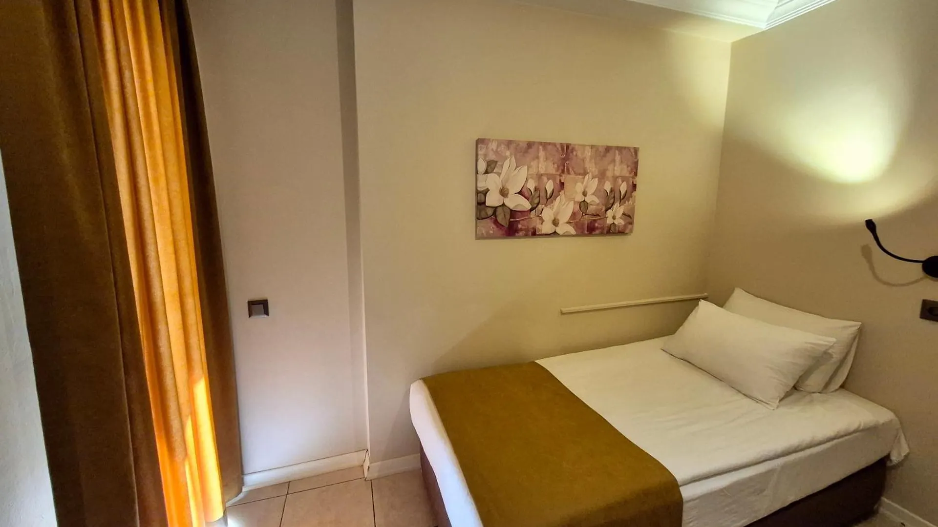 Toprak Apart Otel Antalya