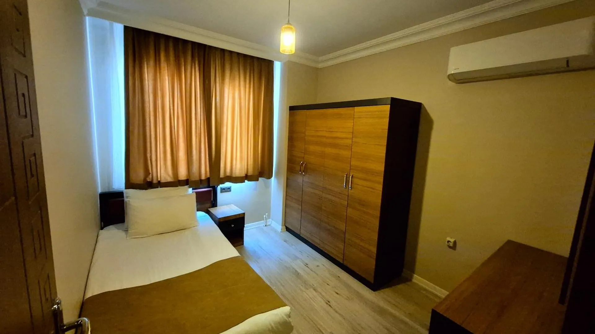 Toprak Apart Otel Antalya