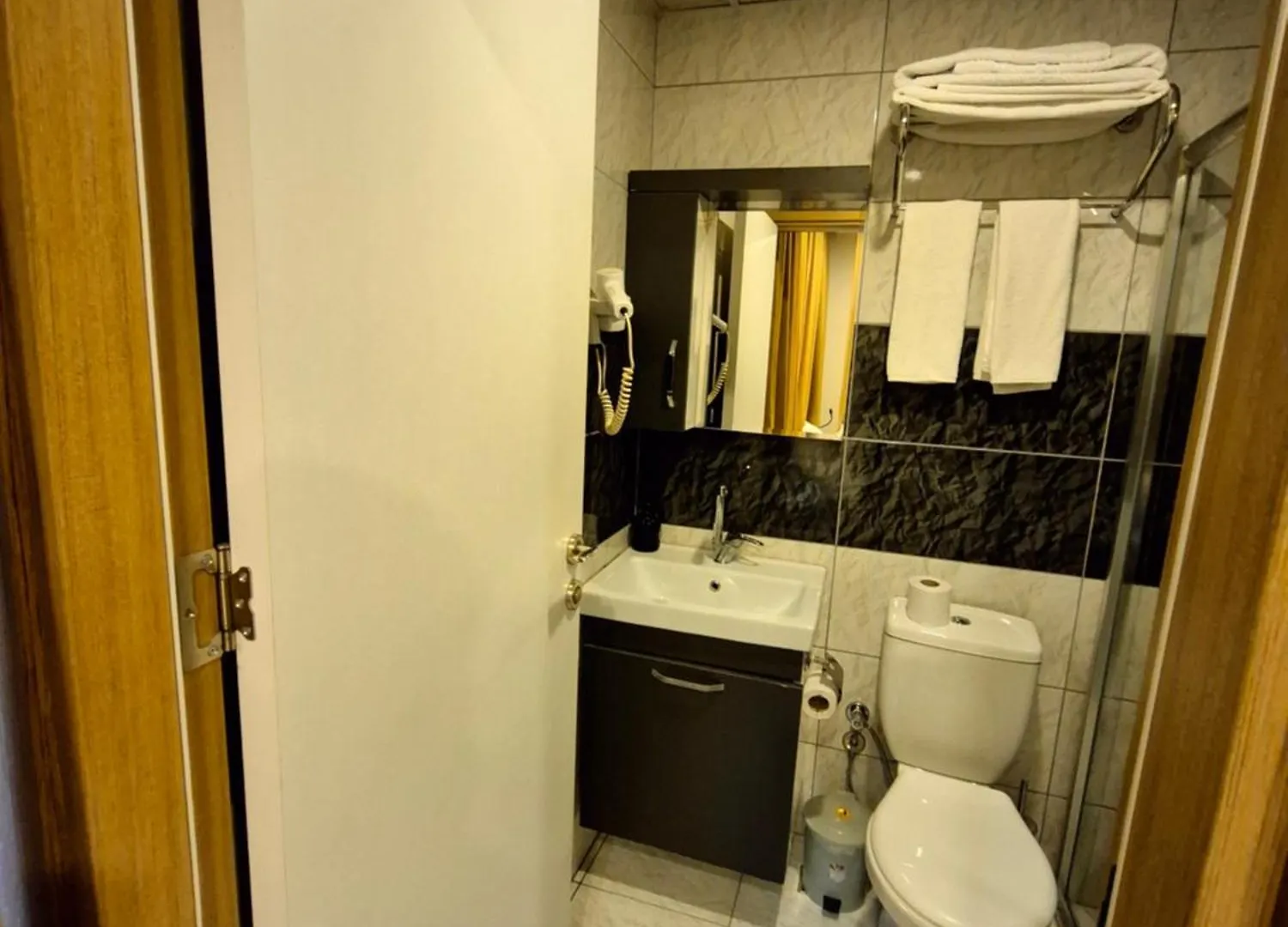 Toprak Apart Otel Antalya Apartment